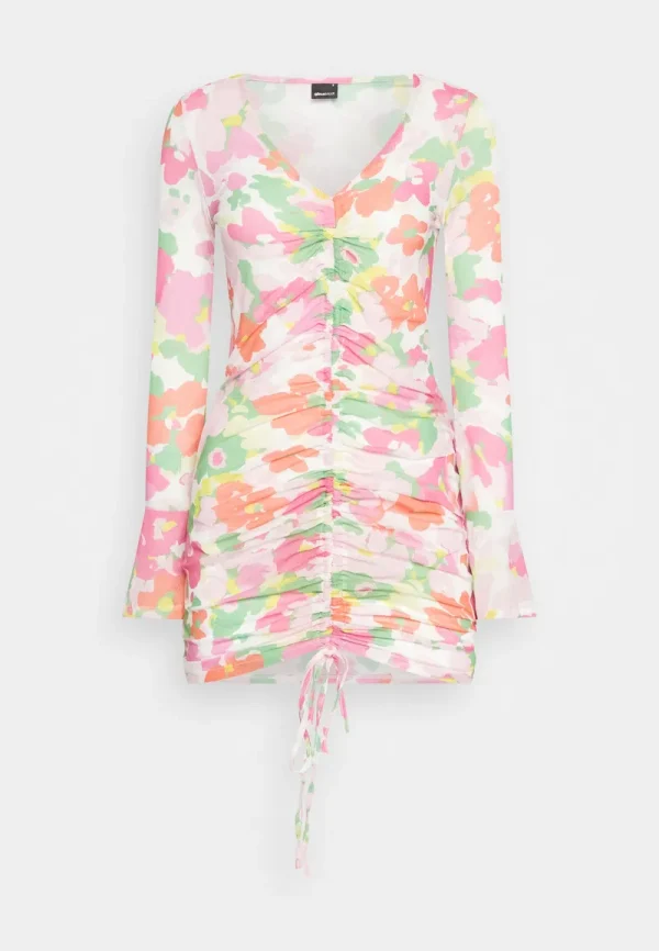 GINA TRICOT