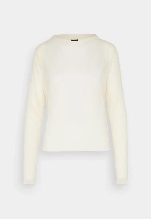 GINA TRICOT
