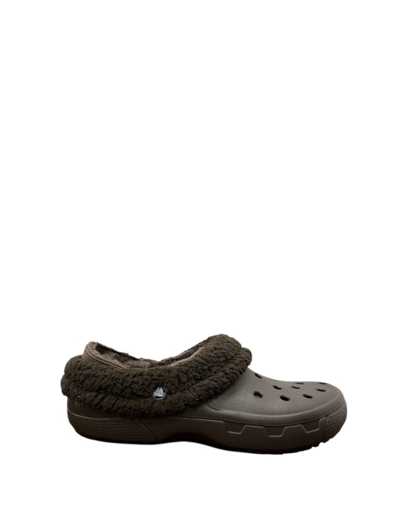 CROCS